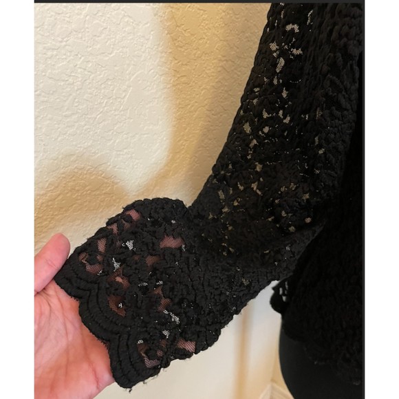 Coldwater Creek High Neck Lace Long Sleeve Scalloped Top - Sz M - Picture 5 of 14